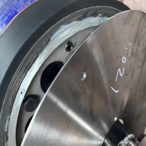 Quality CFRP Carbon Fiber Rubber Roller 13m EPDM Roller Covering Rubber for sale