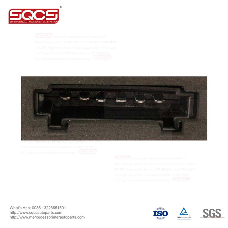 Pair Of LED Tail Light Assembly For Mercedes Sprinter Rated Power 72 Watts Voltage 12V Customized Car Rear Lamp System
