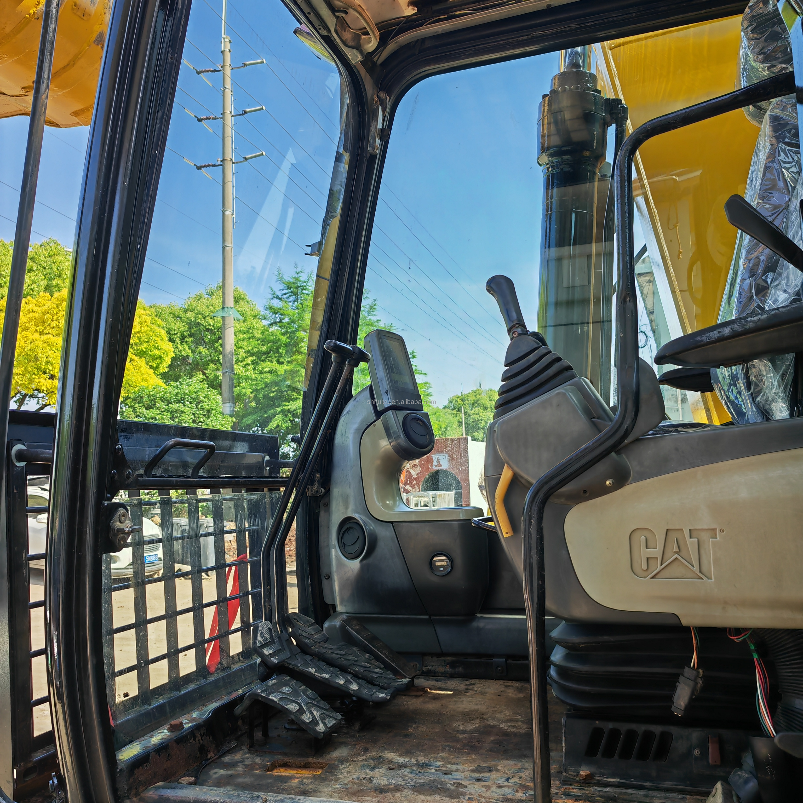 20ton used excavator cat320d/second hand high quality crawler excavator cat320d with low working hours for sale