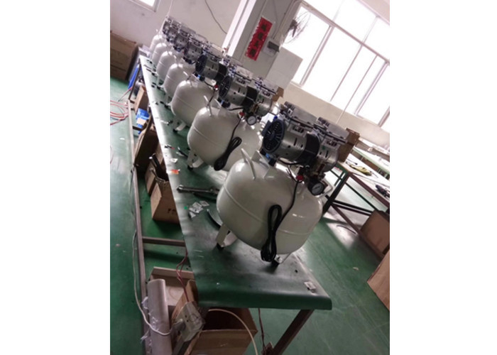 1090 W Silent Dental Air Compressor 60 L Capacity For Dental Chairs