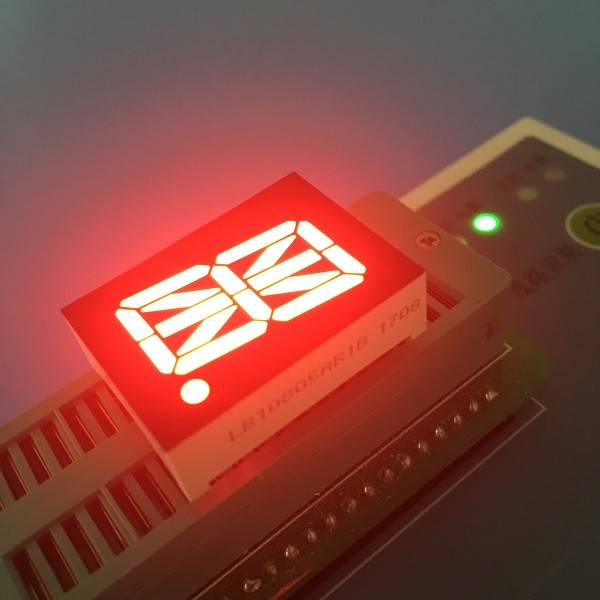 0.8inch 16 Segment Alphanumeric Display Super Bright Red For Instrument Panel