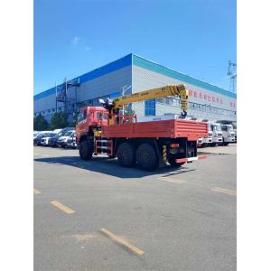 8 tons Dongfeng Crane Truck with Amplitude Expansion Rotation and Hoisting