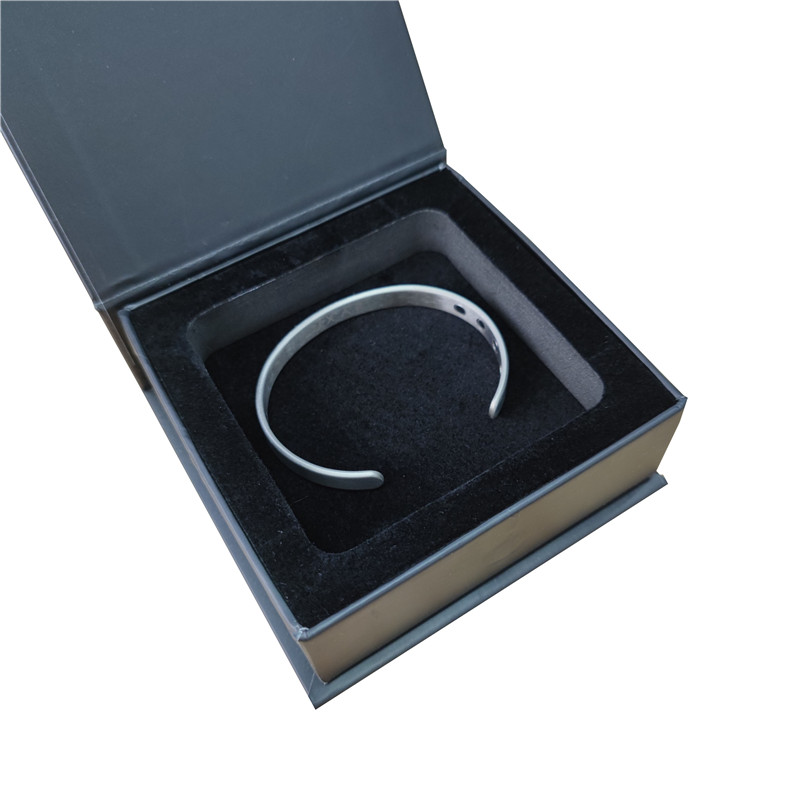 Recycled Materials Magnetic Gift Box with Black Matte Silver Stamp Logo and EVA Insert