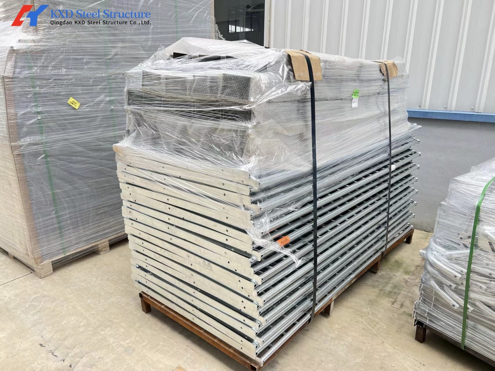 Anti Corrosion Automatic Layer Battery Chicken Cages For Africa Agricultural Poultry Farming