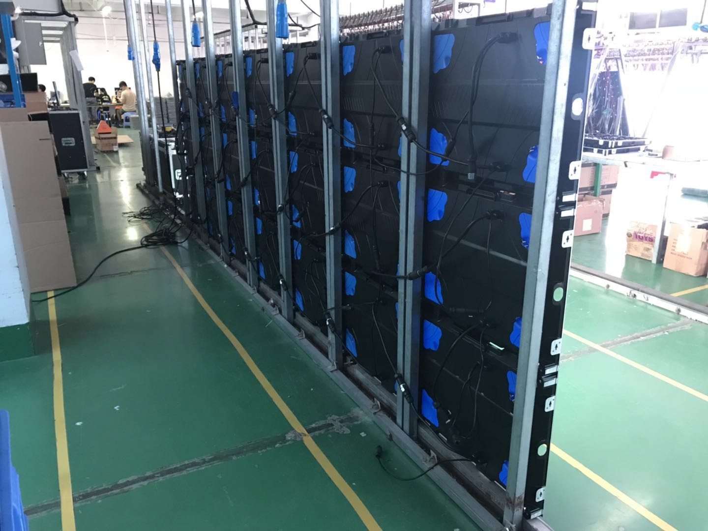 Alum Die-case Wall Mounting Heavy Duty 8 KG Indoor LED Video Screen Durable Low Power Consumption Shenzhen Factory