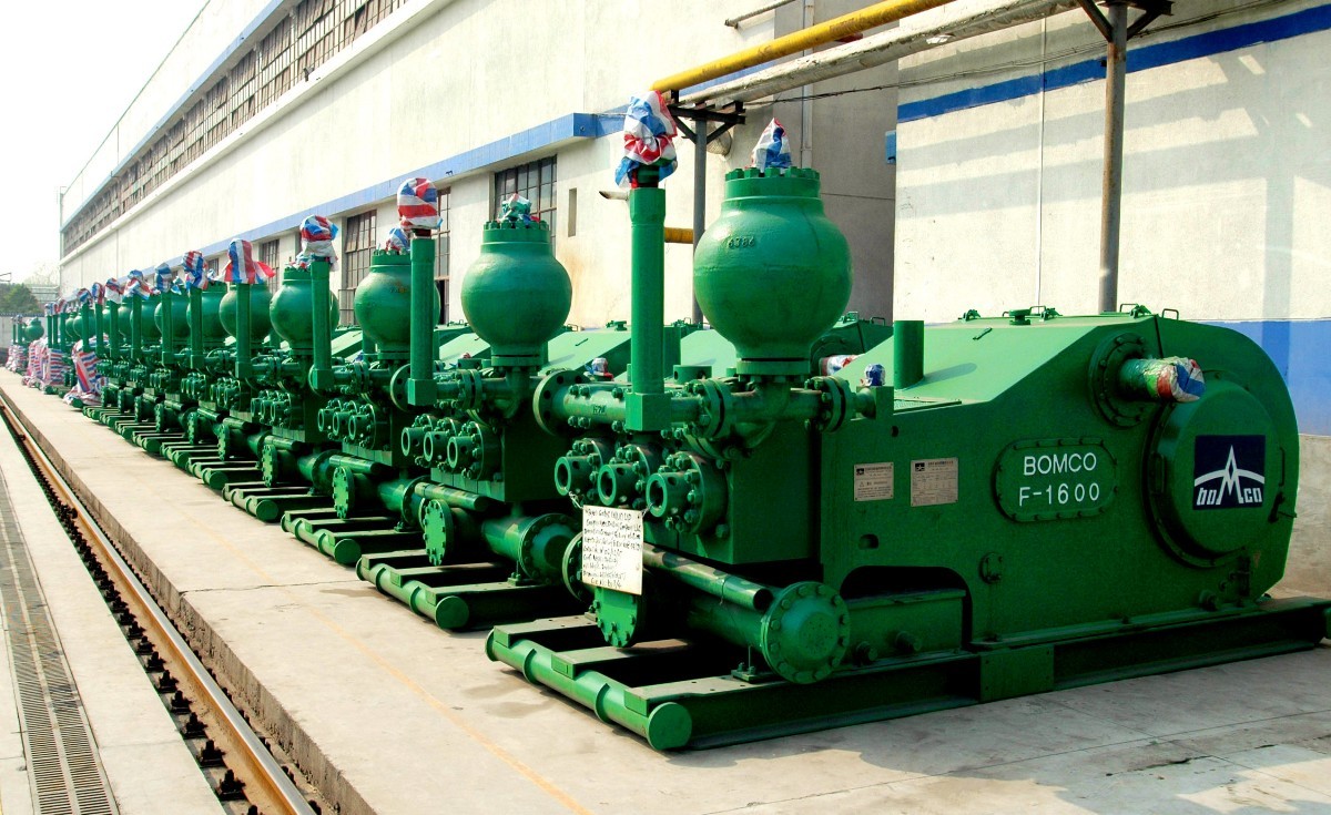 SOUTHWEST 8476-25A FLUID END FOR NATIONAL 12-P-160 MUD PUMP, NATIONAL 14P220 MUD PUMP, 10P130 MUD PUMP, 9P100 MUD PUMP
