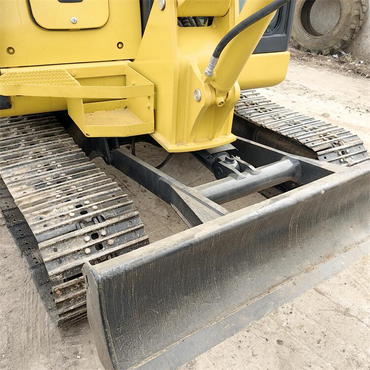 5300KG Operating Weight Japan Original Used Komatsu PC56 Crawler Excavator 34.5KW