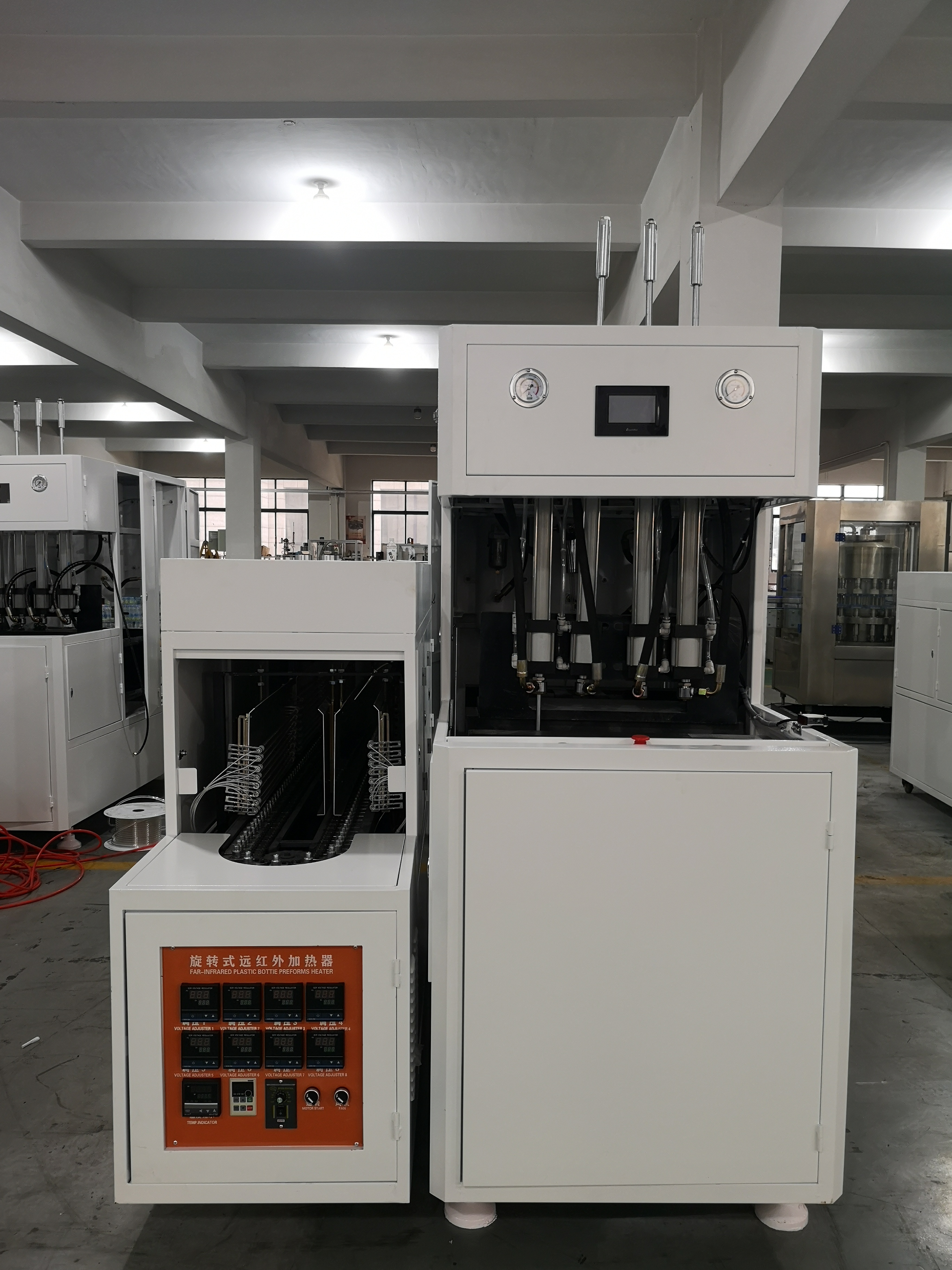 Plastic Extrusion Blowing Bottle Machine PET Jars Water Juice Contanier 3PH 50HZ