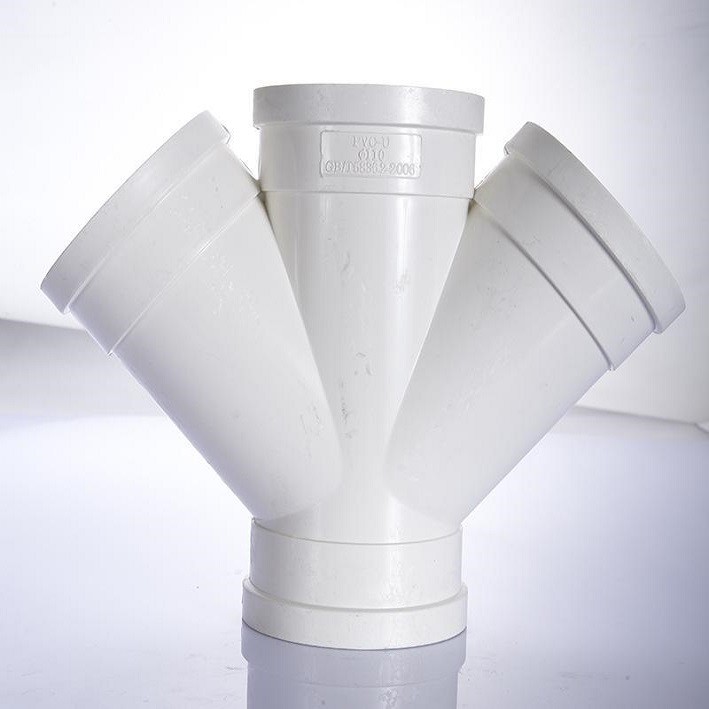 DIN8077 ISO15874 Tee Cross PVC Uh Water Pipe Fittings