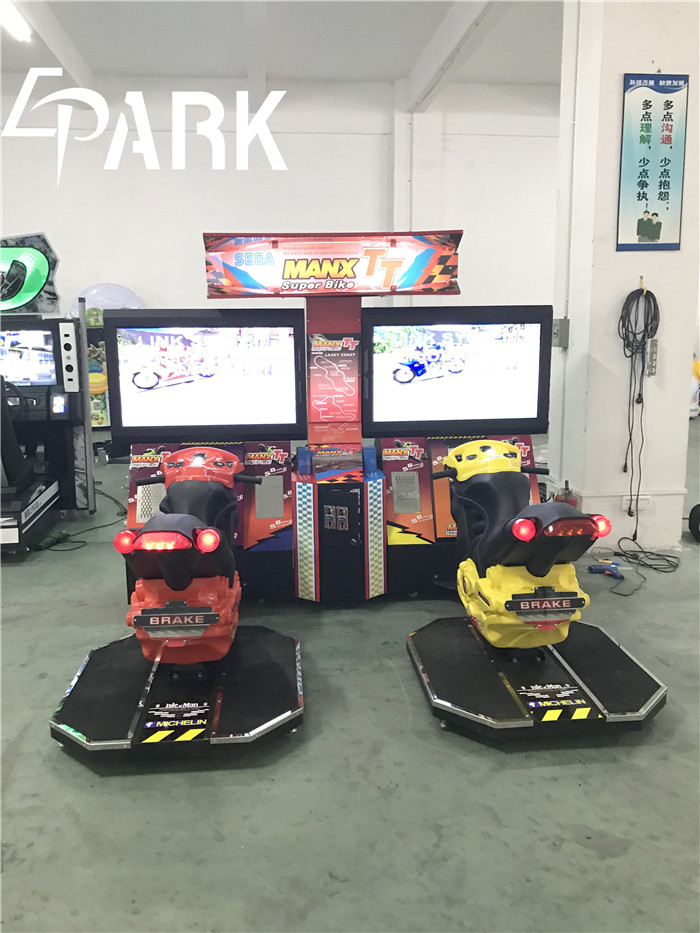Attract and Exciting Car Racing Game Machine L2340 * W2070 * H2020MM