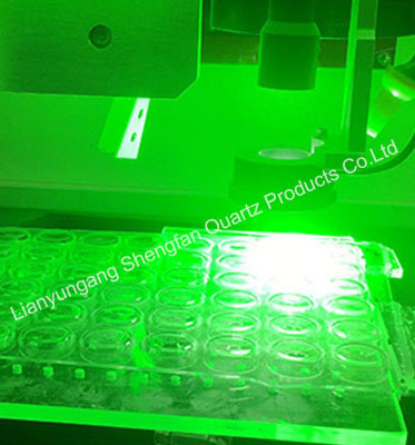 Transparent Quartz Glass Plate Heat Resistance Processing Laser Drilling With Hole