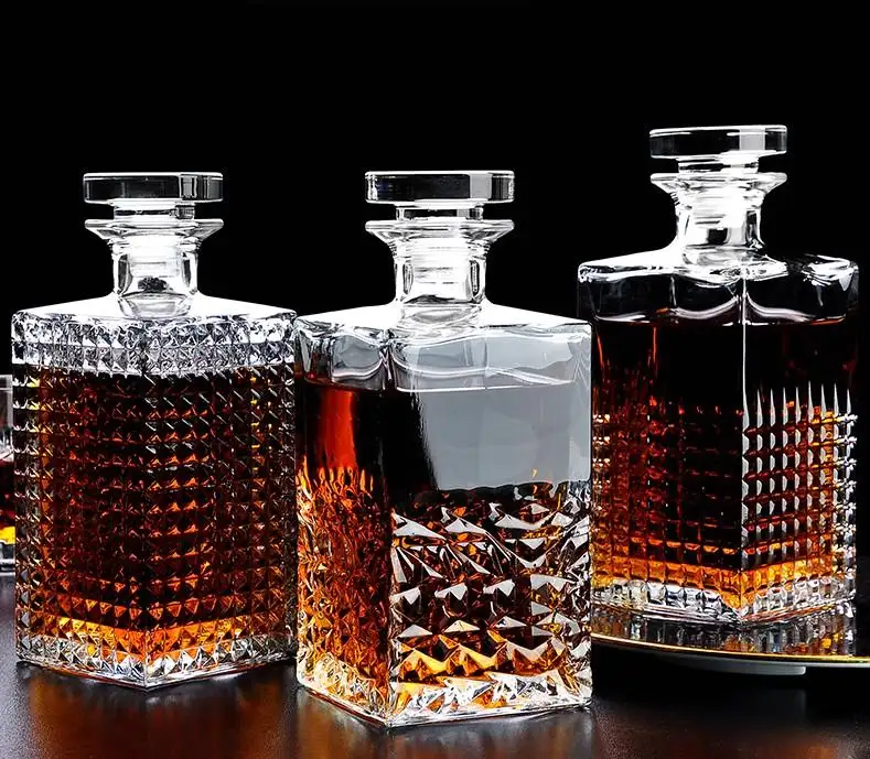 Glass Wine Whisky Bottle with Cork Cap 500ml and 750ml Square Design Empty Bottle