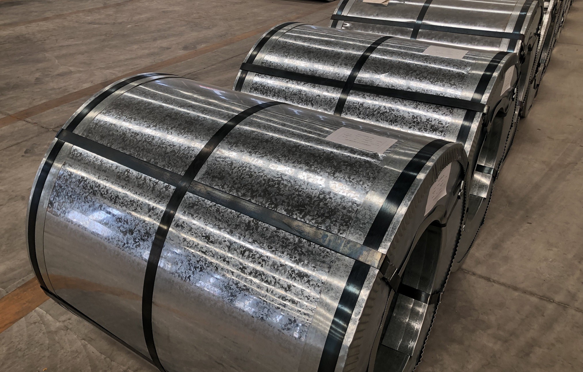 Big Spangle Galvanised Steel Coil Roll 1200mm For C Beam Keel Frame