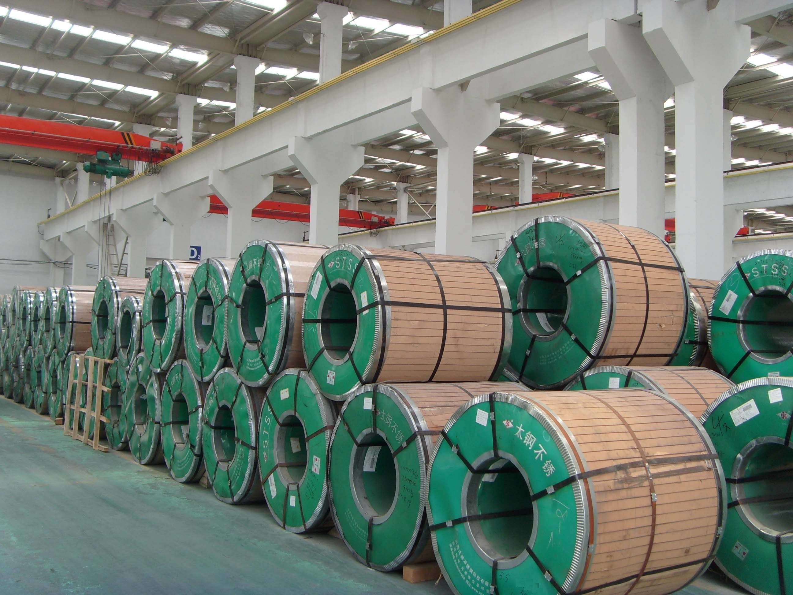 Hot Rolled 304 Stainless Steel Coil 600mm-1250mm 2B BA HL AISI