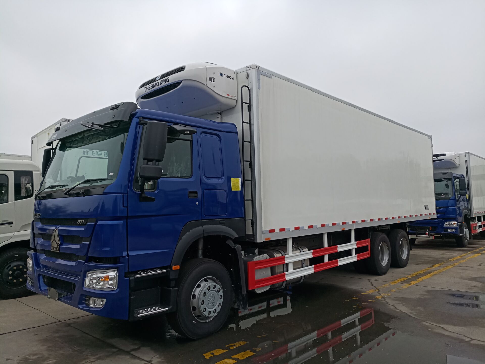 SINOTRUK HOWO 20 Tons Ice Cream Freezer Truck Refrigerated Truck for Export