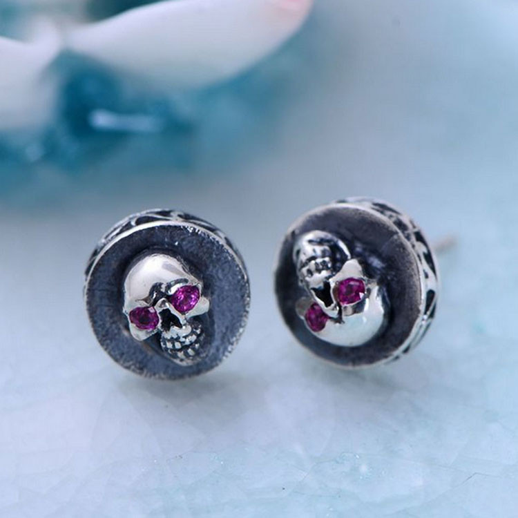 Vintage Black 925 Silver Skull Stud Earrings with Red Cubic Zircon (XH054872W)