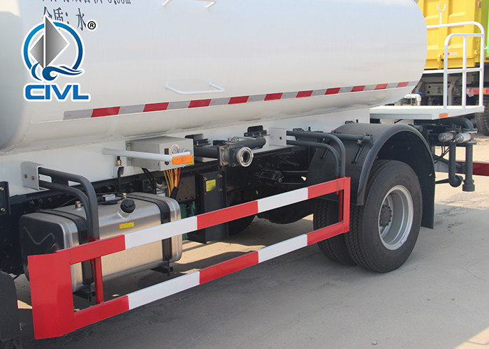 6x4 SINOTRUK HOWO 12m3 Water Tank Truck With Foam Tank ZZ1257N4347C new truck with good price