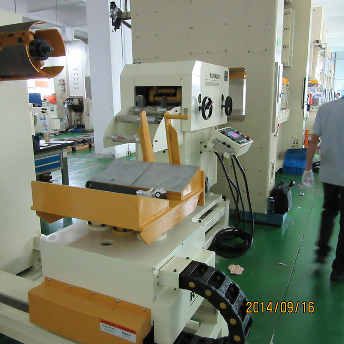 leveling machine