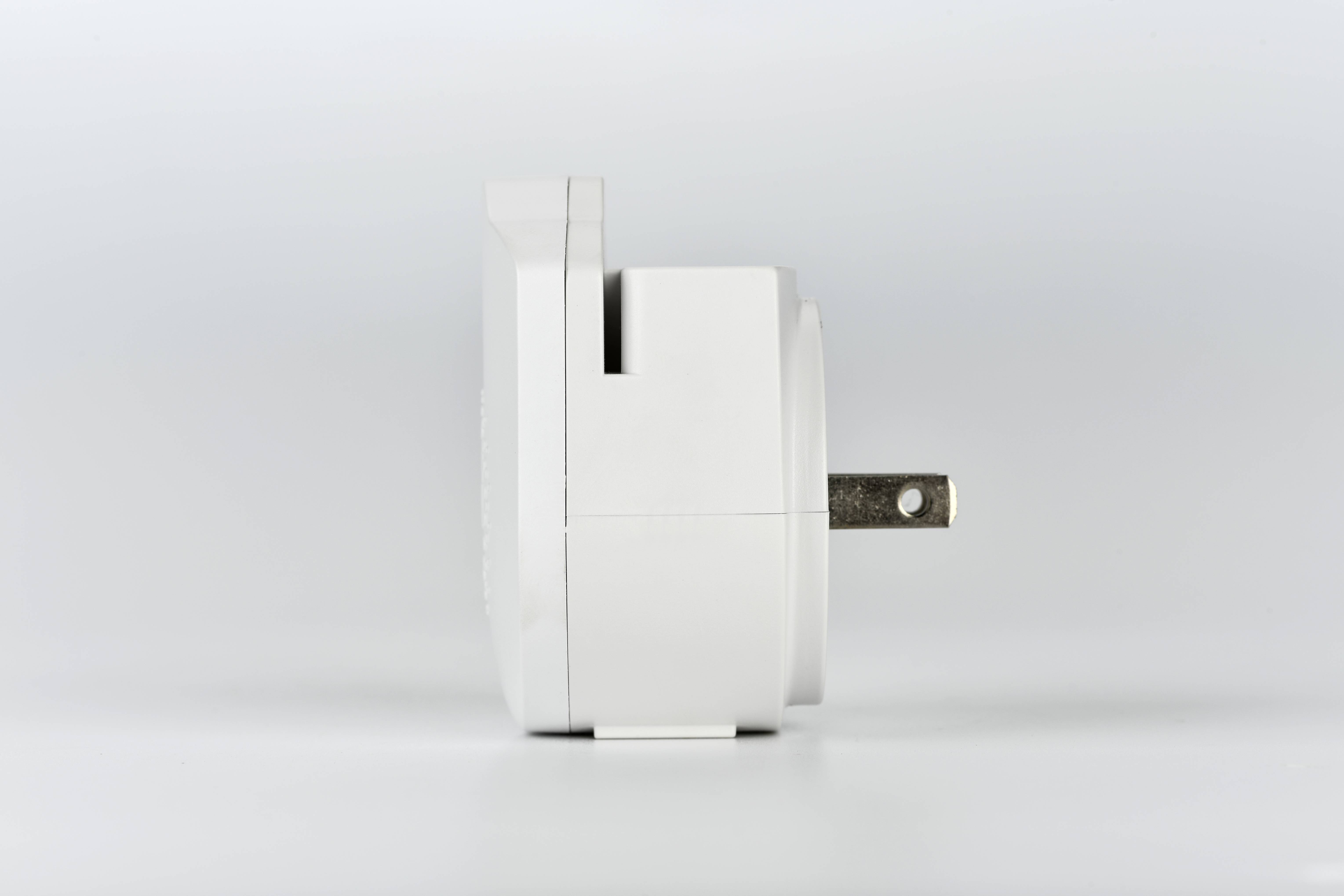 Mini UV395 Electric Mosquito Killing Plug-in Lamp with Solid State and Glue Paper