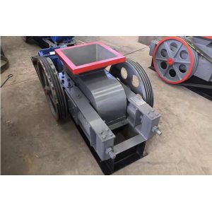 China Sand Making Double-toothed Crusher Secondary Quartz Stone Crushing Equipment on sale