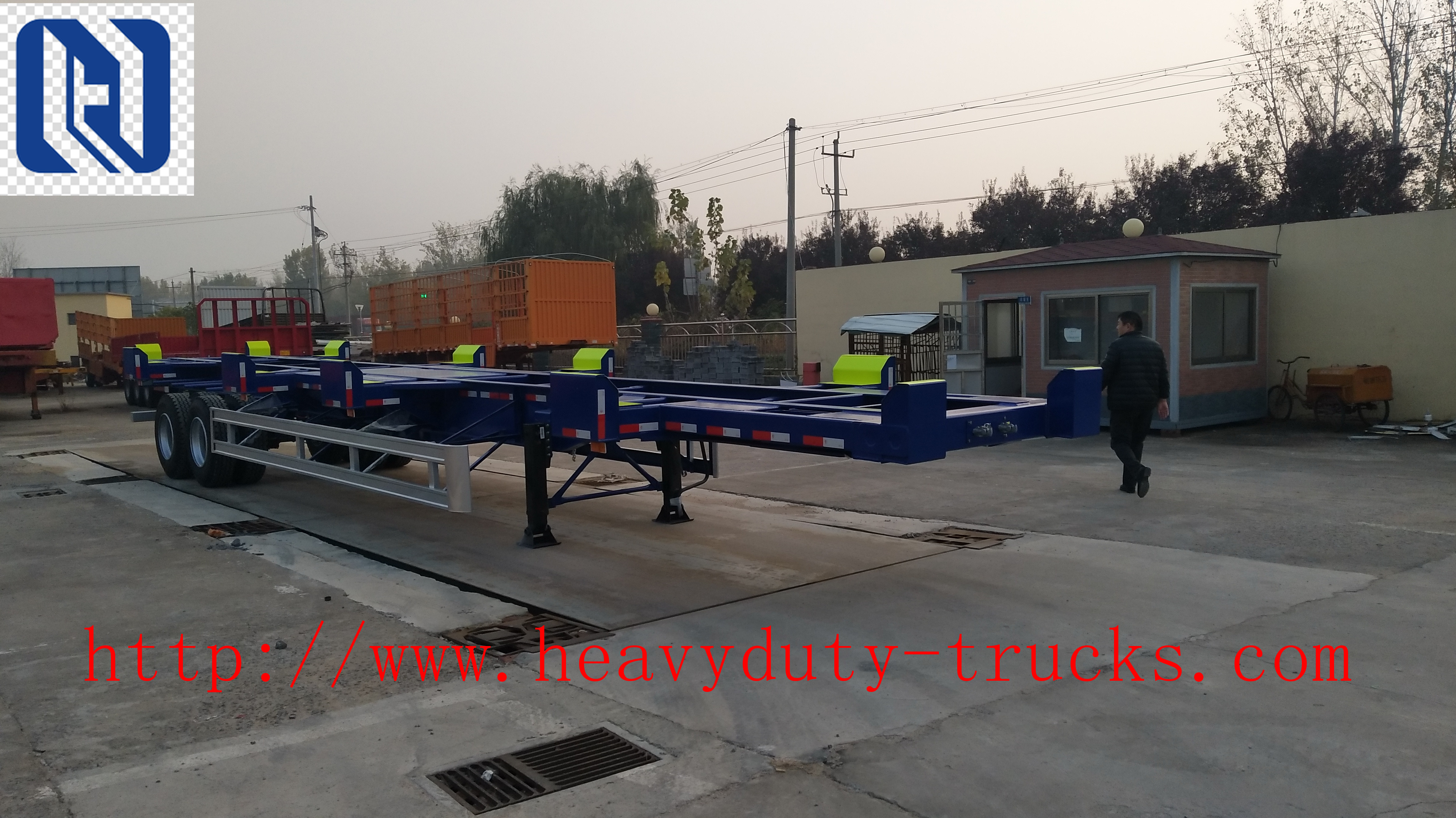 Sino Truk Double Containers Semi Trailer Trucks , Red Diesel Truck Trailer