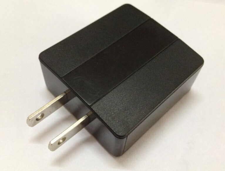 2016 Lastest Design High Speed Wholesale Universal Portable USB Charger