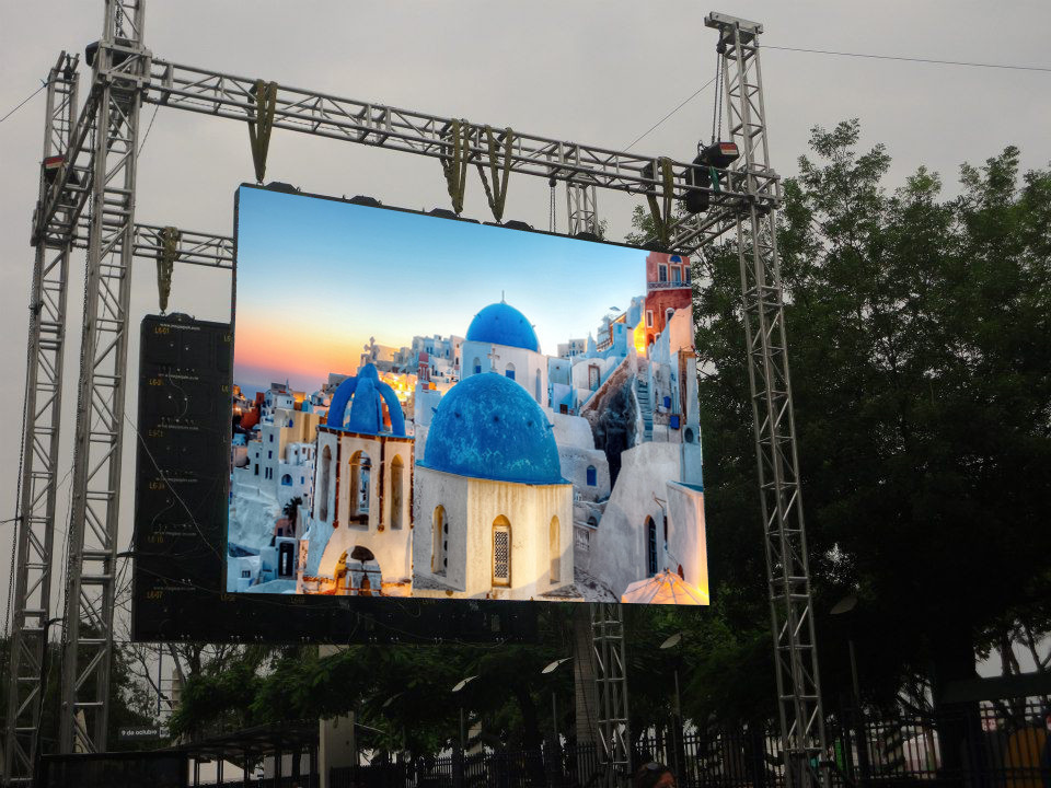 Outdoor Background Stage LED Display Fast Installation P3.9 Rental Outdoor LED display