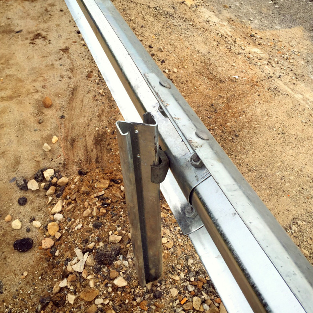 Hot Dip Zinc Coated Galvanized Steel Guardrail Spacer With ISO9001 2008 Certification