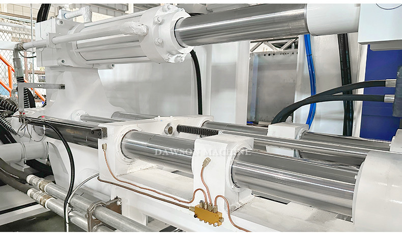 Customizable Automatic 15L 20L 25L HDPE Jerry Can Blow Molding Machine Plastic Container Canister Making Machine
