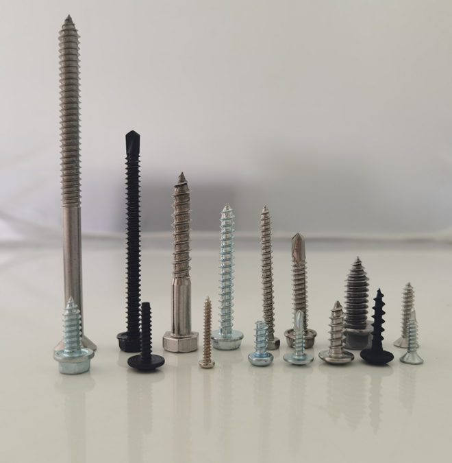 Self Tapping Chipboard Screw 17 Truss Wafer Head Torx Slotted Chipboard Wood Screw