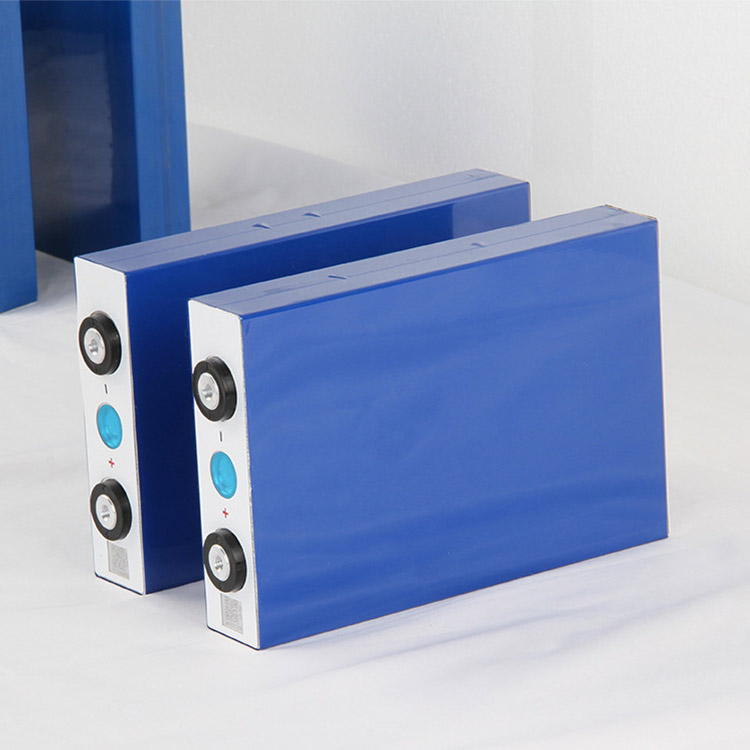 LF105 105Ah Customized LFP Solar Battery For High Power Solutions And EV Car