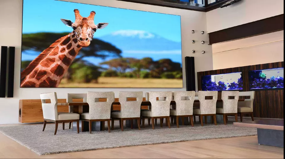 High Resolution Fine Pitch Led Display P1.2 P2 Led Video Wall IP31/IP30