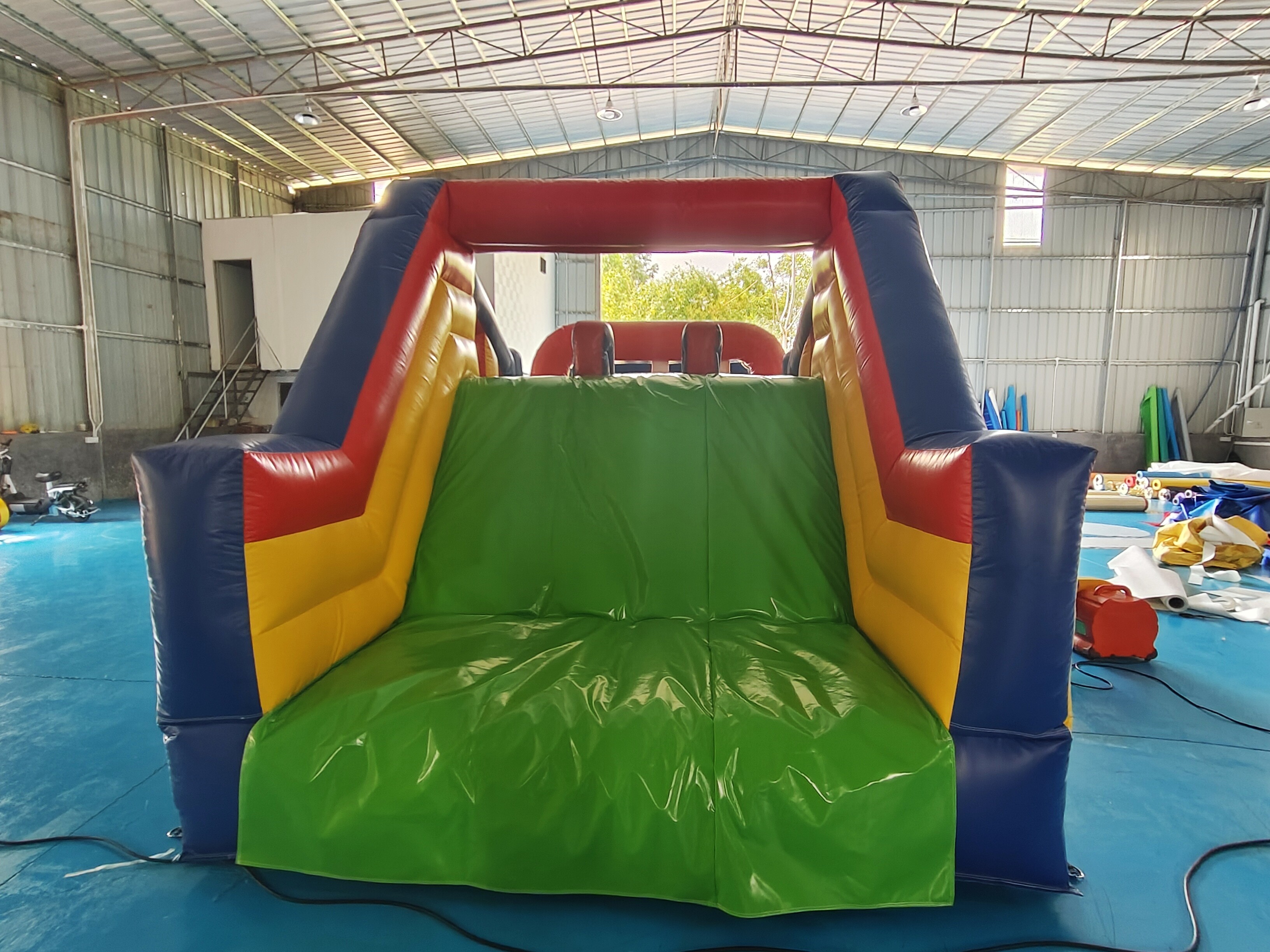 Commercial Grade PVC Tarpaulin Giant Inflatable Obstacle Courses Inflatable Fun City For Outdoor