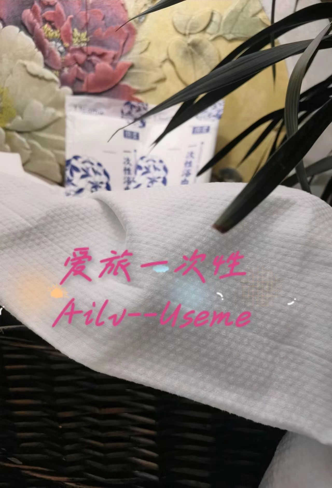 Lightweight Hotel Disposable Items Light Travel Disposable Bedding Set Hotel Items