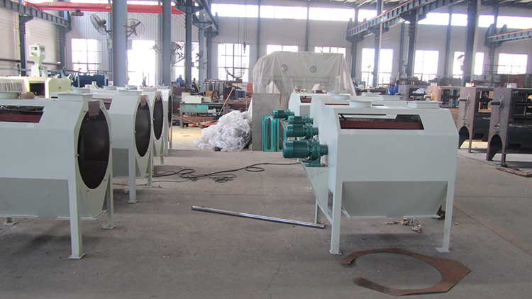 Long Service Life MNMLt21 Autocratic Vertical Roller Milling Rice Mill Polisher in UAE