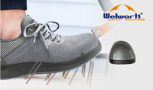 Euro 37-47 Campela Lining CE Work Shoes with Steel Toe Cap and Fly Knitting Fabric