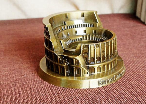 Roman Colosseum Tourist Attractions Replica , Italy Famed Building Simulation