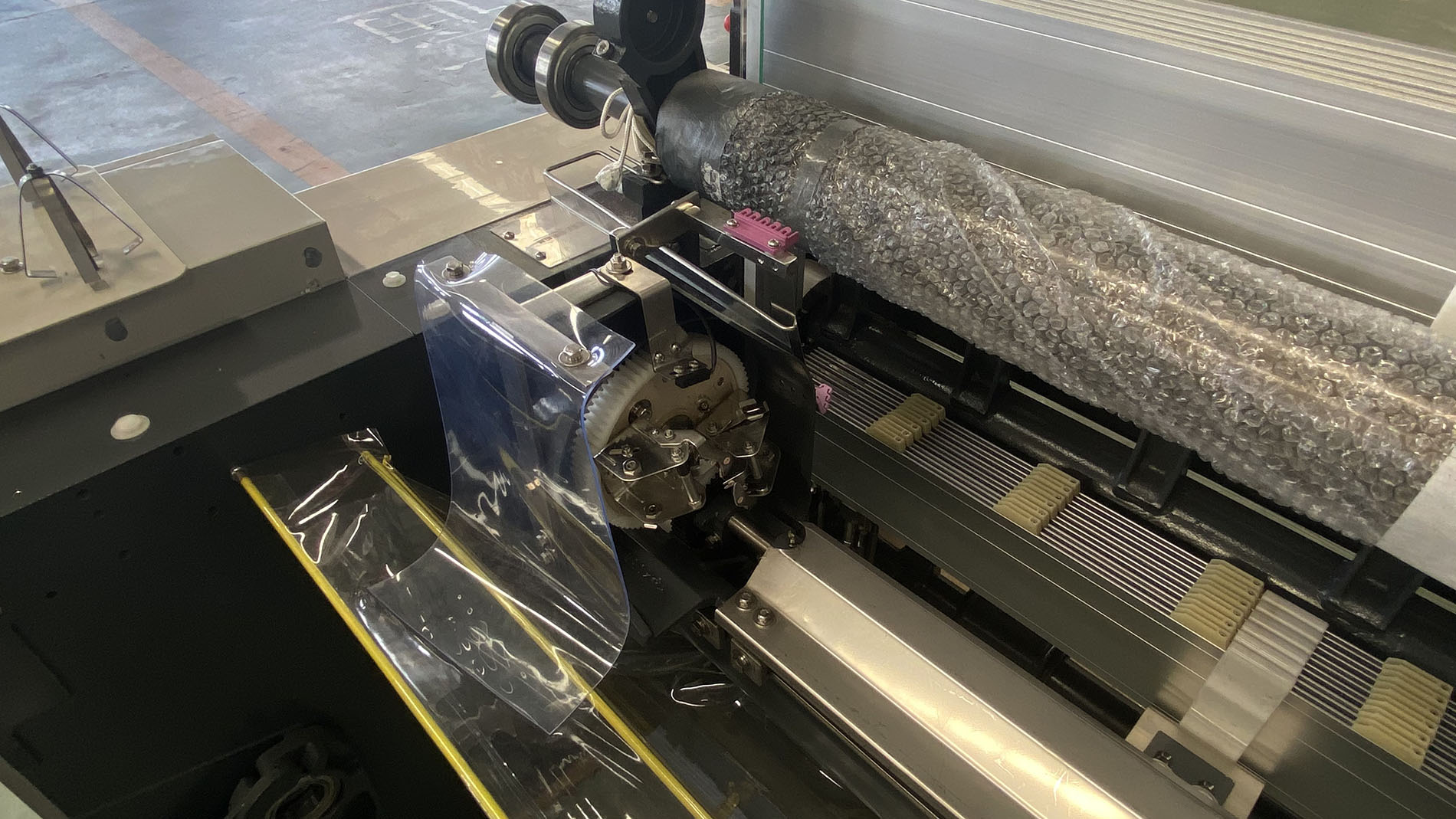 High Speed Textile Carding Machine Water Jet Loom Yarn Twisting Fiber Fabric