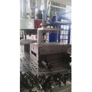 Hydraulic Rotary Vertical Injection Moulding Machine 40T 30mm Screw Diameter