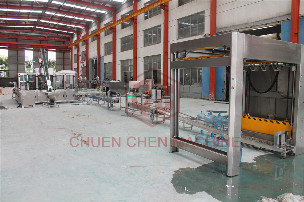 Commercial 20L Barrel Water Filling Production Line 900 Bottles Per Hour