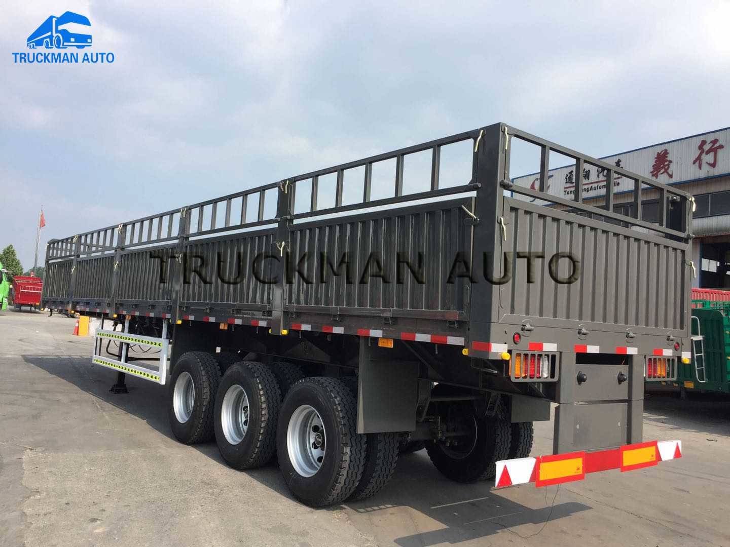 500mm Height 3 Axle Semi Trailer Transport Fruits Vegetables Livestock