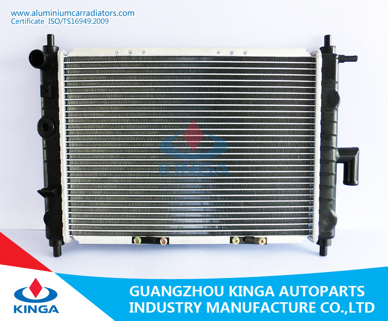 Daewoo MATIZ '01 Manual Transmission Auto Radiator Plastic Car Radiator Tank