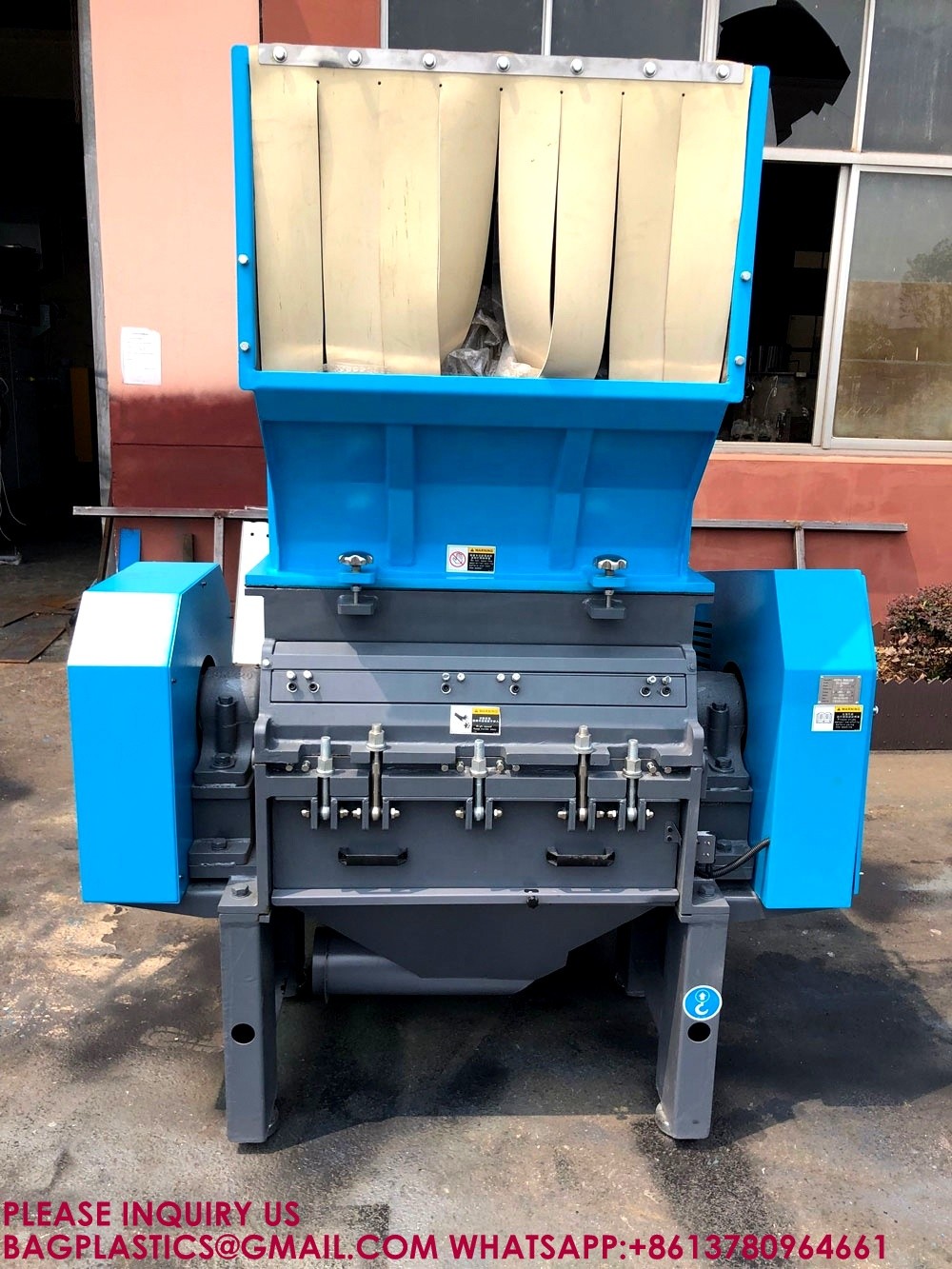 Waste Plastic Grinder Crusher Machine Industry Plastic Lumps Bottle Film Grinding Machine