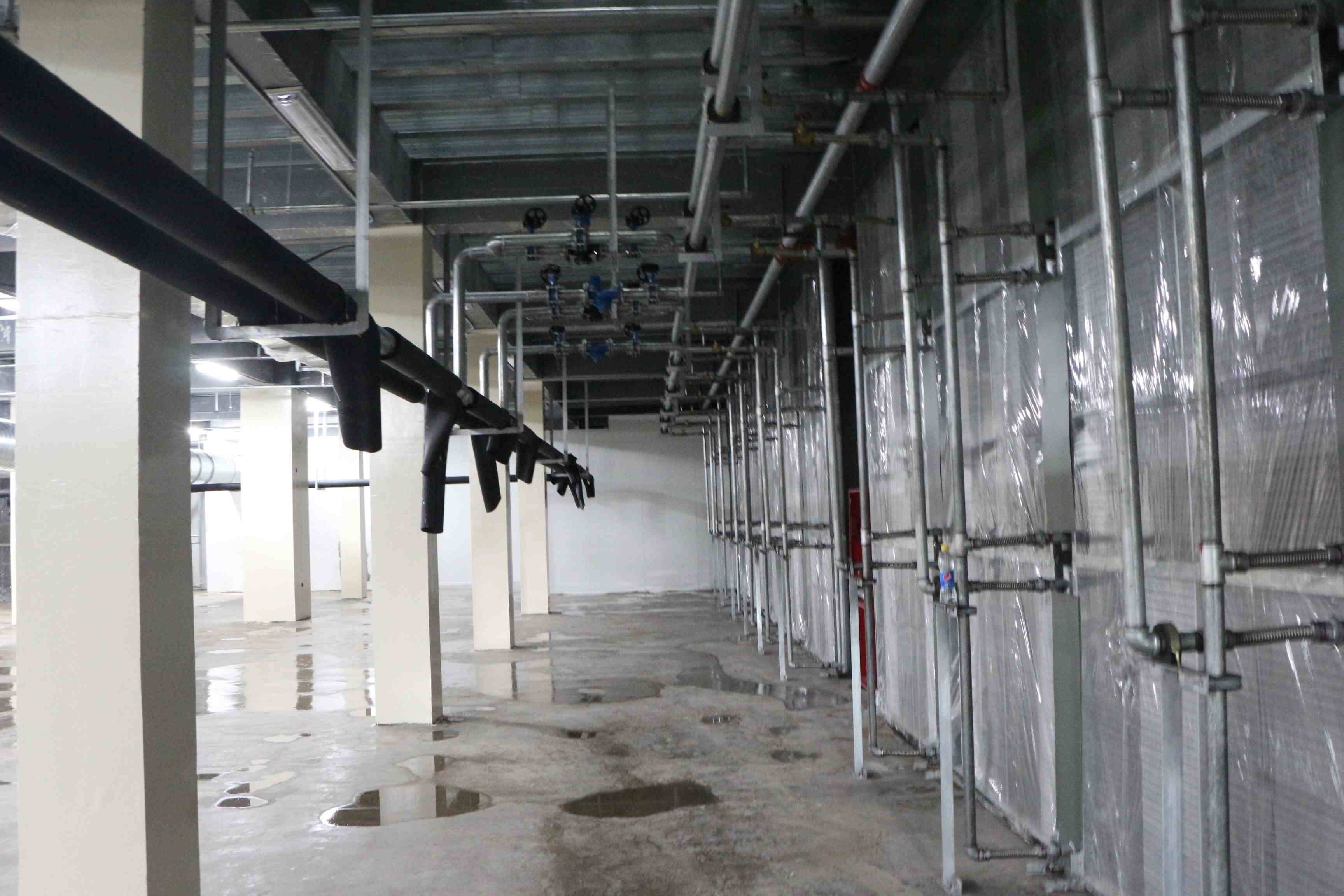 GMP Modular Class 100 Clean Room OEM ODM Portable Dust Free Safety Cleanroom System