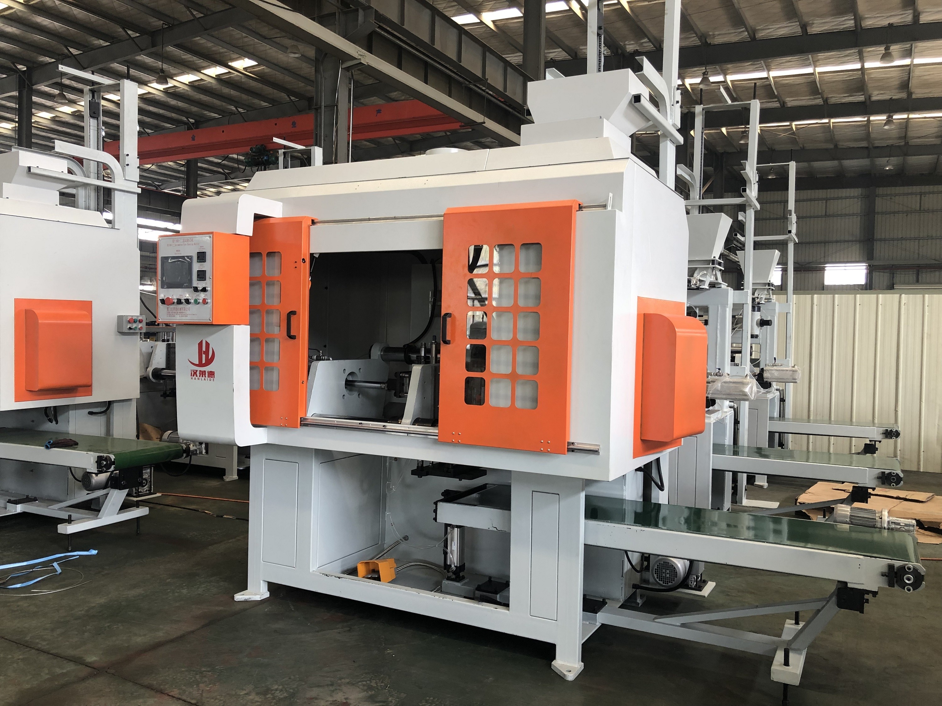 70 Degree Human Machine Interface Sand Core Machine