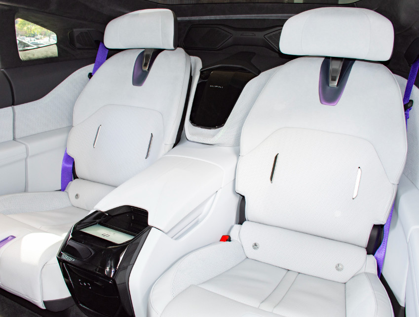Hiphi Z 2023 4-seater Version New And Used 705KM 4 Door 4 Seats Sedan