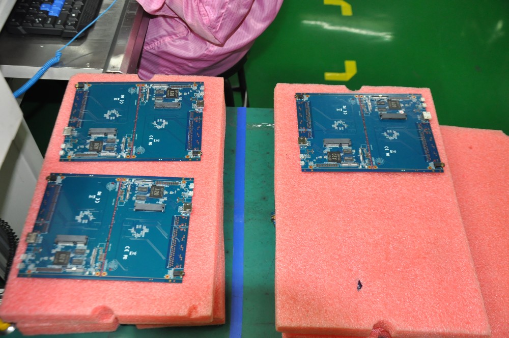 Customize-friendly SBCs Banana Pi M2 plus 1Ghz ARM7,1GB DDR3 ,8G eMMC flash is better than