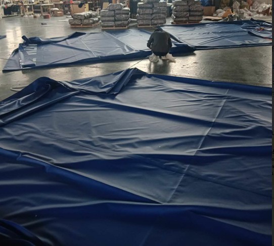 750g Flexible Fire Retardant Tarpaulin , Dirt Protection Clear Plastic Tarpaulin For Dam Protection