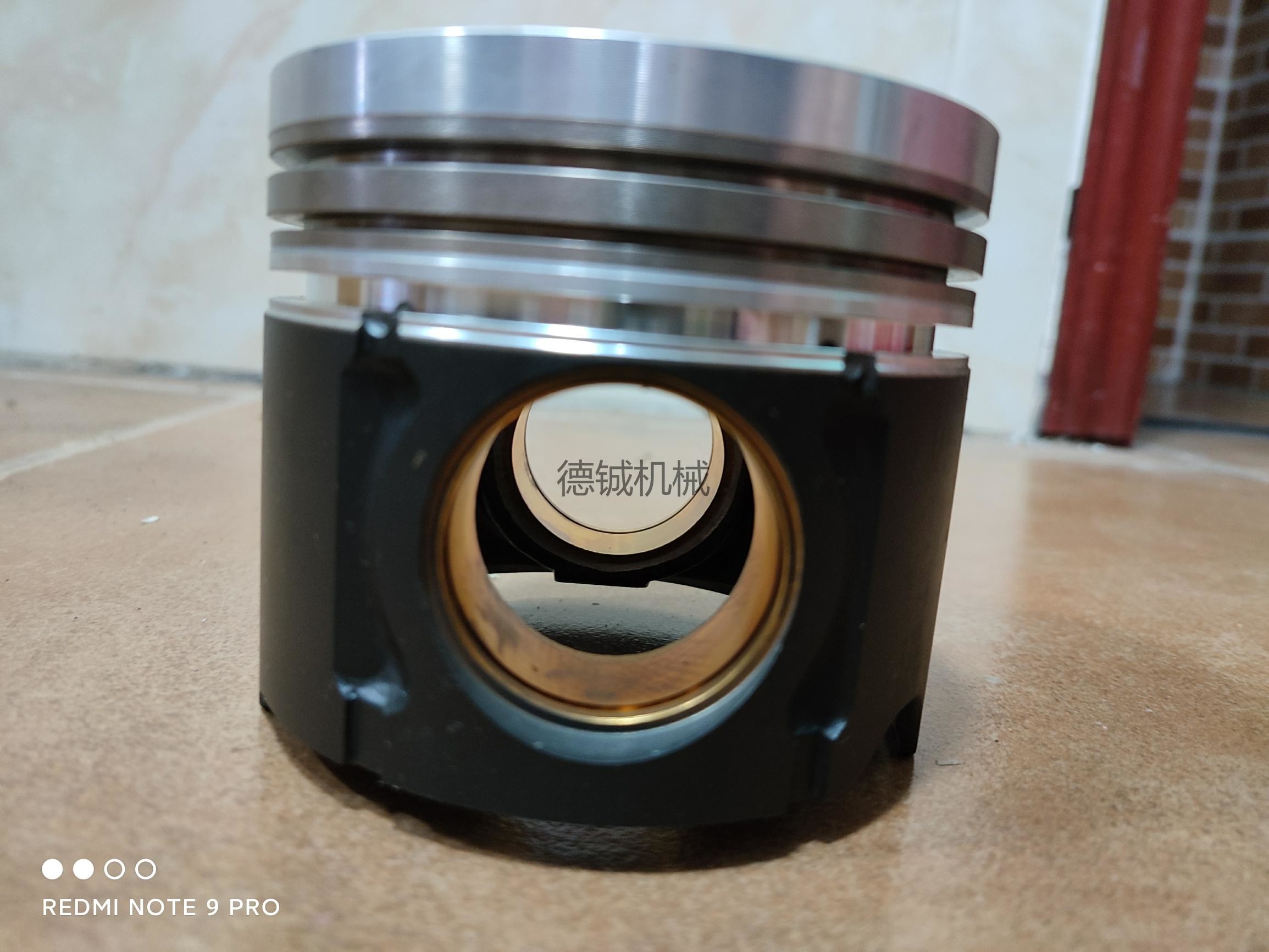 4M50 Mitsubishi Excavator Engine Parts ME227603 Piston HD820-5