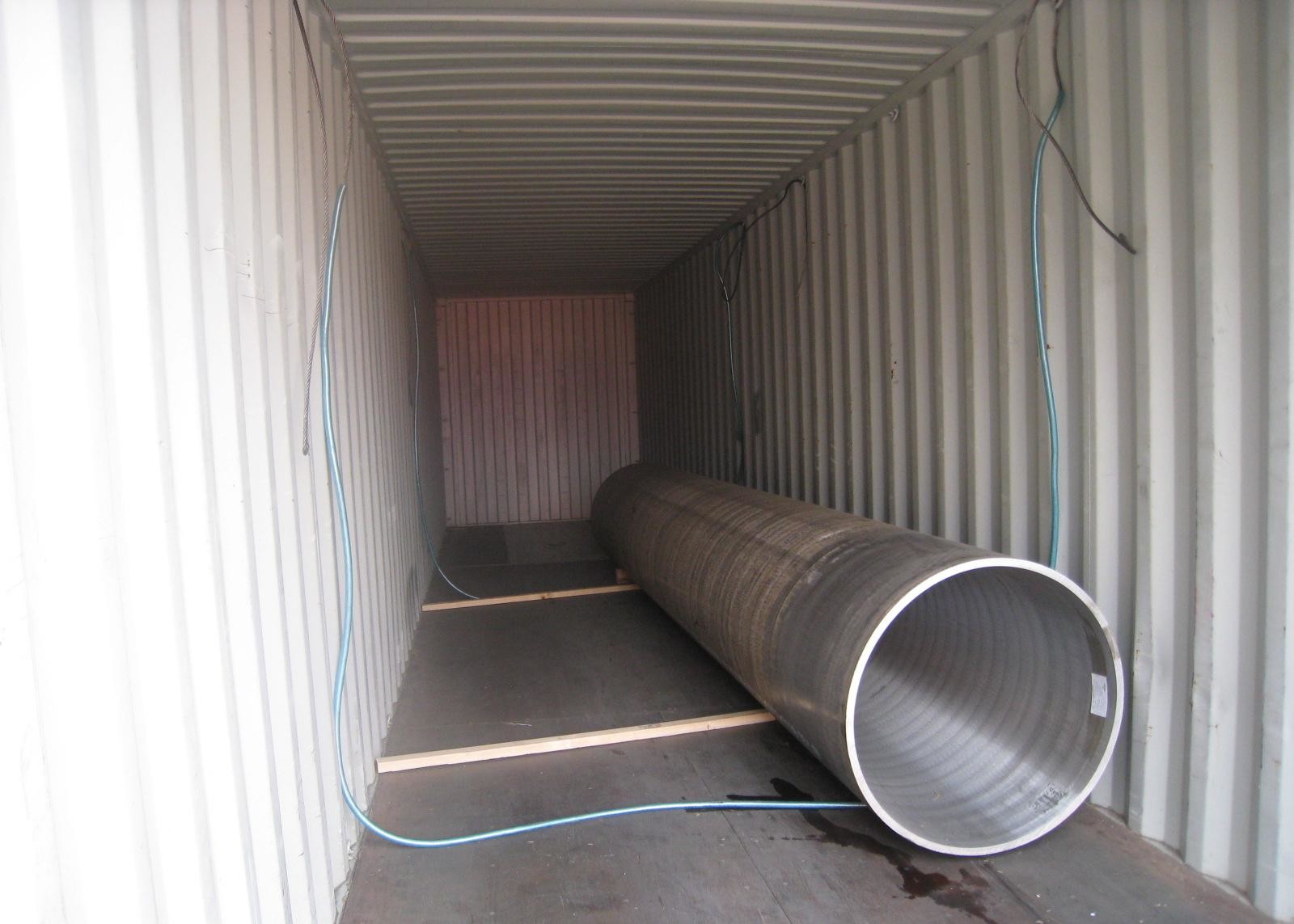 Petrochemical Industry Hot Rolled Steel Pipe , Seamless Carbon Steel Pipe 32'' 813mm OD